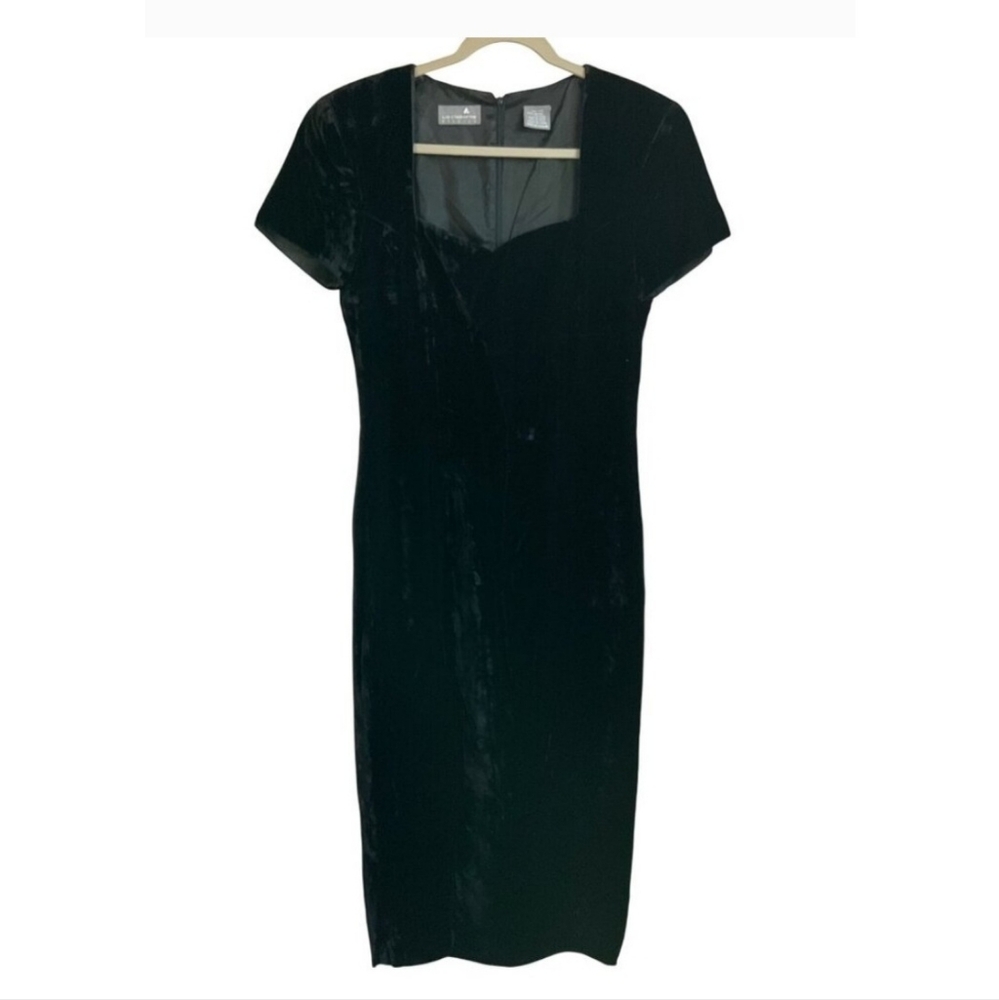 Vintage Liz Clairbone Medium Black Velvet Formal Dress Long Sweetheart Lady Like